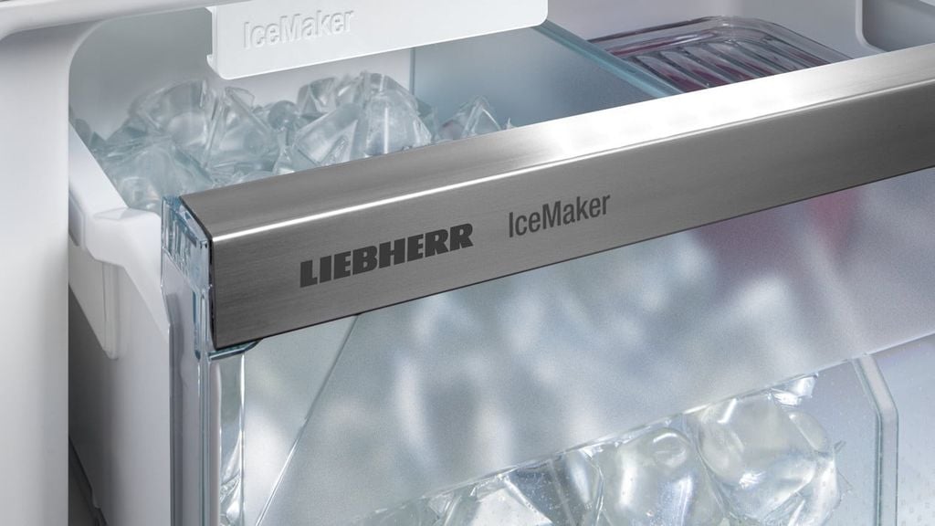 IceTower trên tủ lạnh Liebherr XRFsf 5245 Plus
