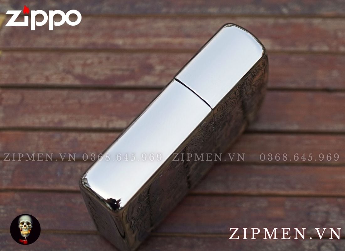 Zippo armor khắc nổi hình Geisha cầm kiếm Katana trắng bóng