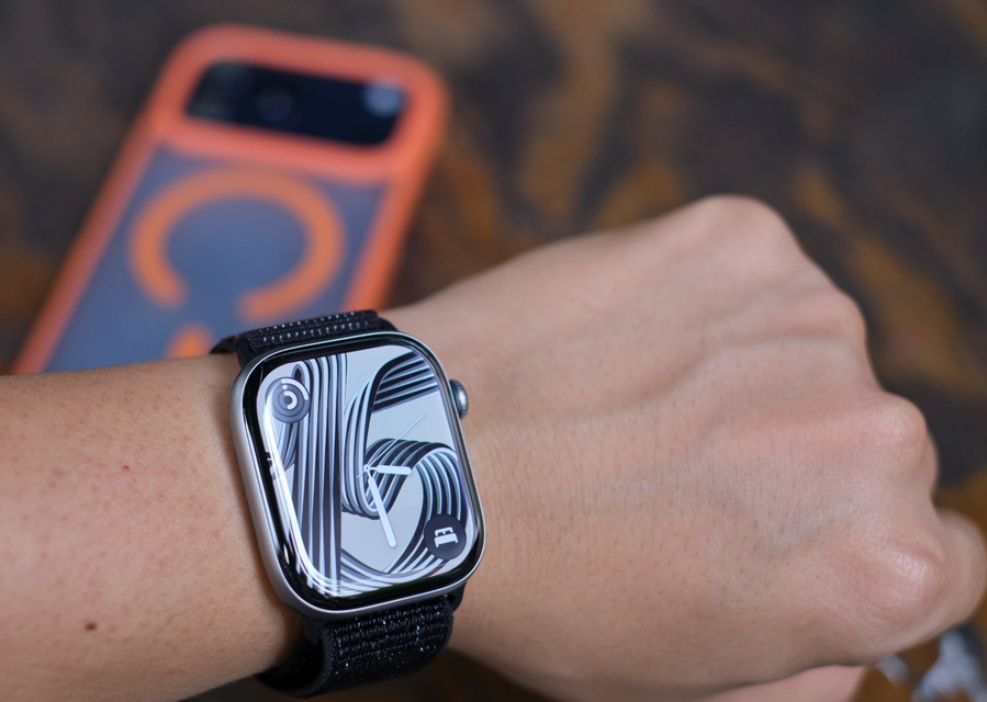 Vỏ Apple Watch được in 3D