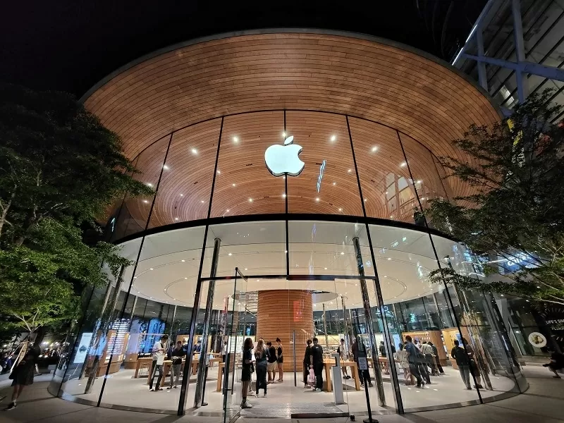 Apple bất ngờ cắt giảm nhân sự giữa lúc doanh thu đạt đỉnh