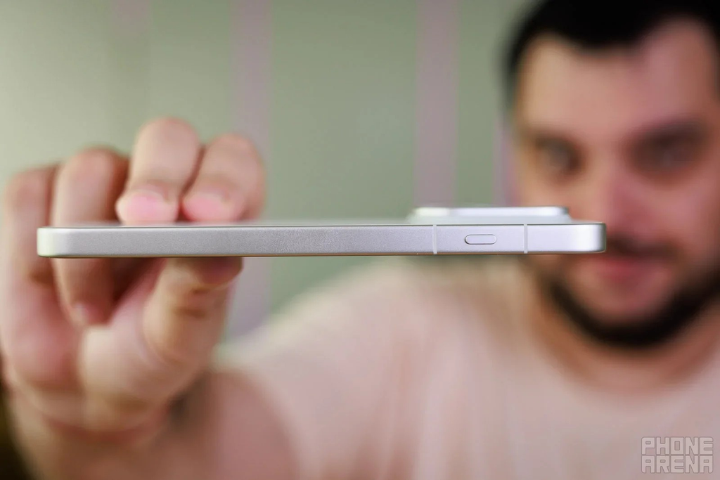 Mối đe dọa lớn nhất với Apple và Samsung