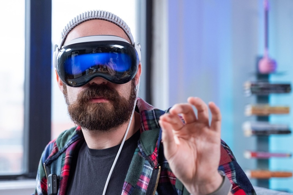 Kính 3.500 USD của Apple được sản xuất ở Việt Nam