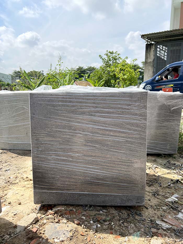 chậu xi măng đá mài vuông lớn