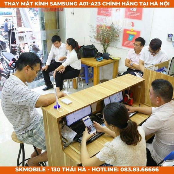 Quy trình ép kính chuyên nghiệp SKMobile