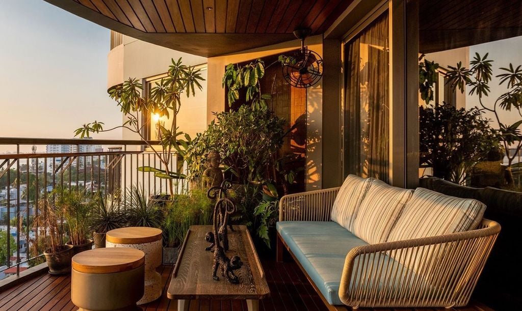 Tips for Choosing the Right Garden Pots to Elevate Your Balcony