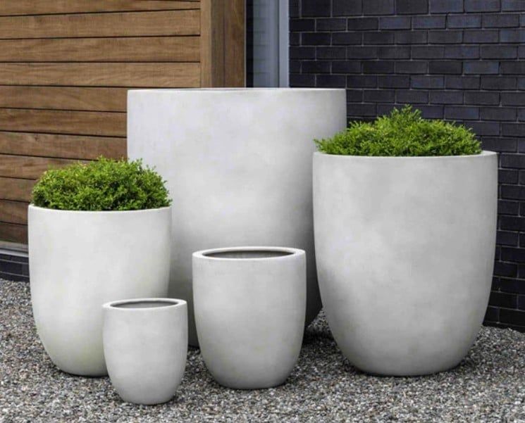 What Makes Aurora Pots' Outdoor Fiberglass Planters Truly Stand Out?