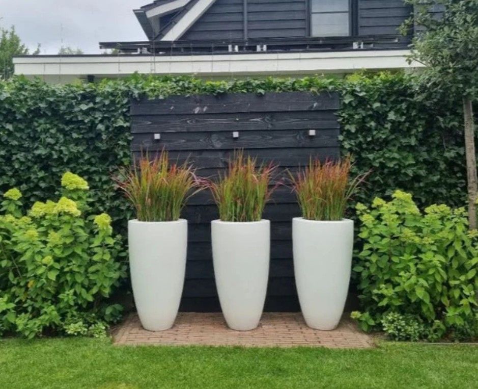 Where to Find Reliable Fiberglass Planters Wholesale?