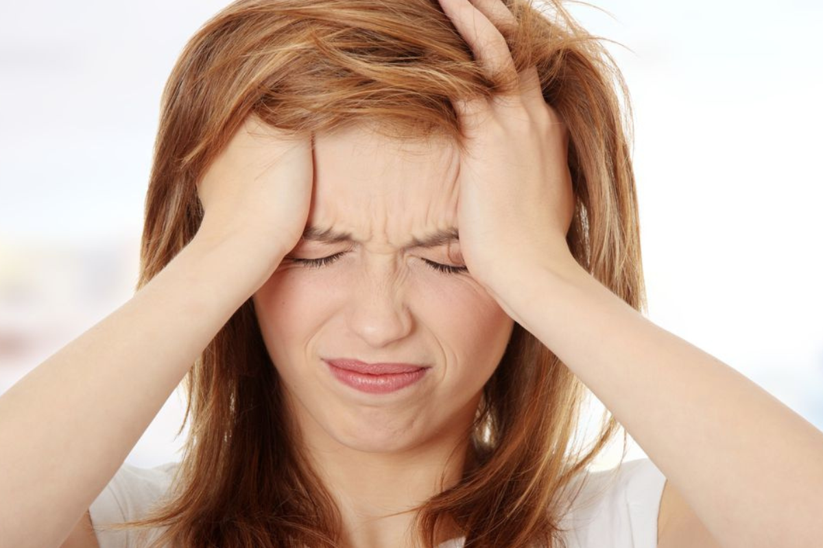 Stress Ẩnh Hưởng Thế Nào Đến Mụn Và Lão Hóa Da?