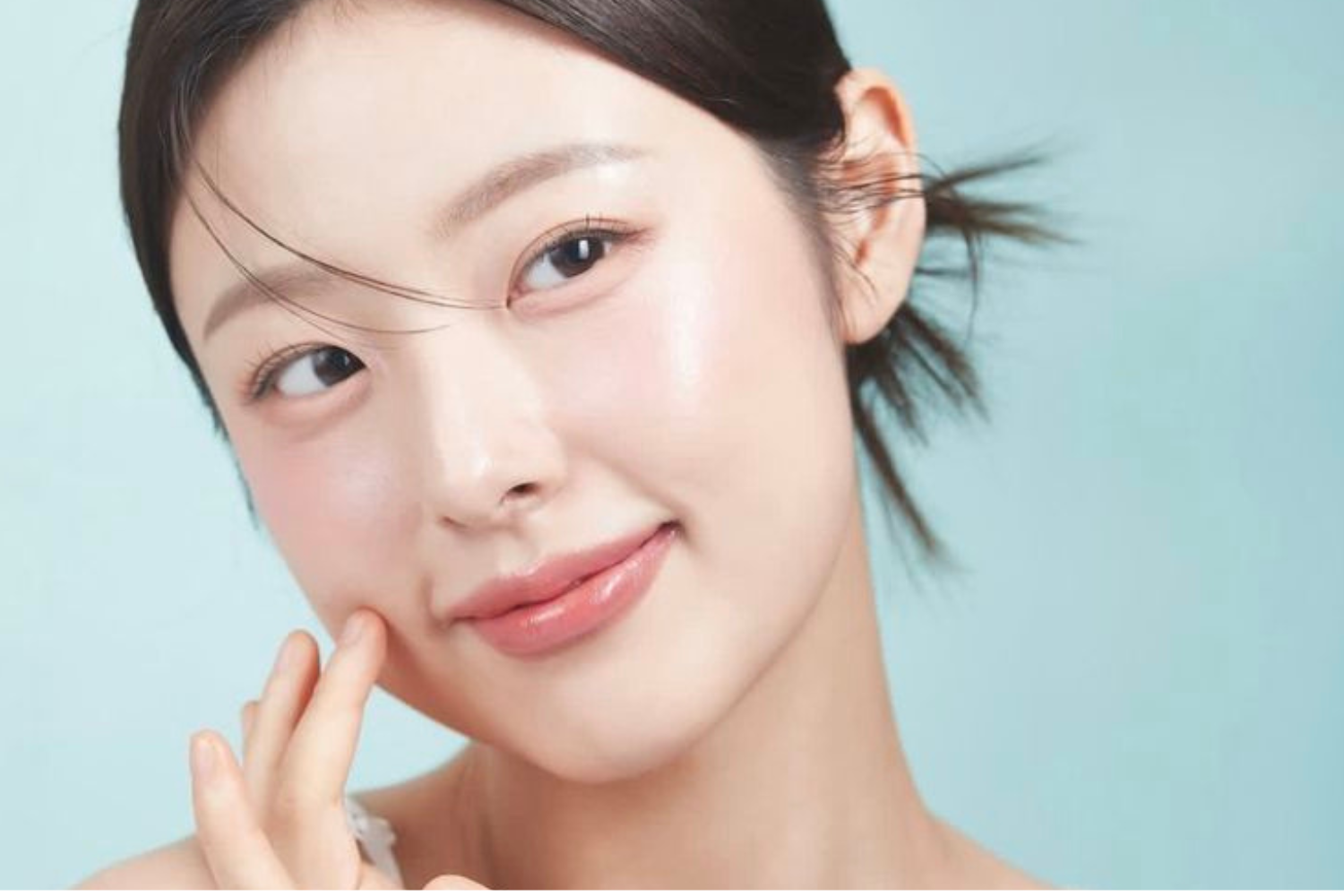 Mặt Đổ Dầu Nhiều Hơn Bình Thường Là Vì Sao? 4 Thủ Phạm Có Thể Đang Ở Ngay Trong Routine