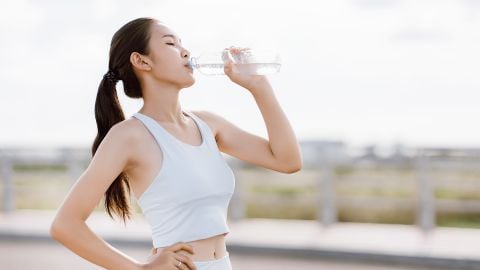 4 loại nước quen thuộc đang bào mòn thận mỗi ngày