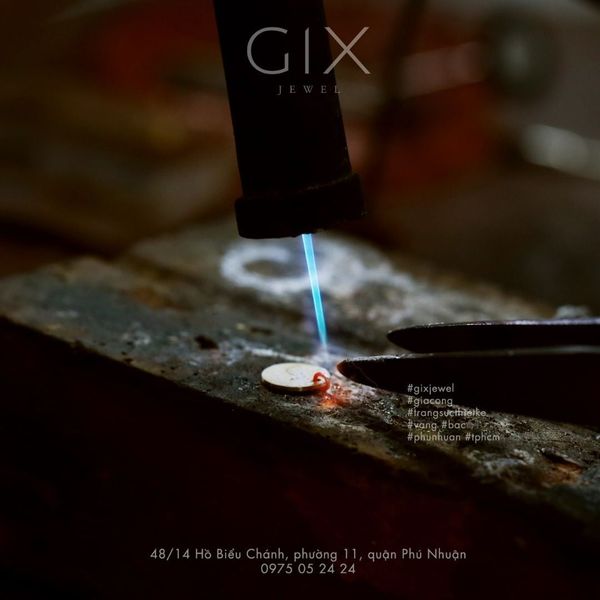 [Nên Khắc Gì Lên Dây Chuyền?] - 13+ Ý Tưởng Vừa Đẹp Vừa Ý Nghĩa