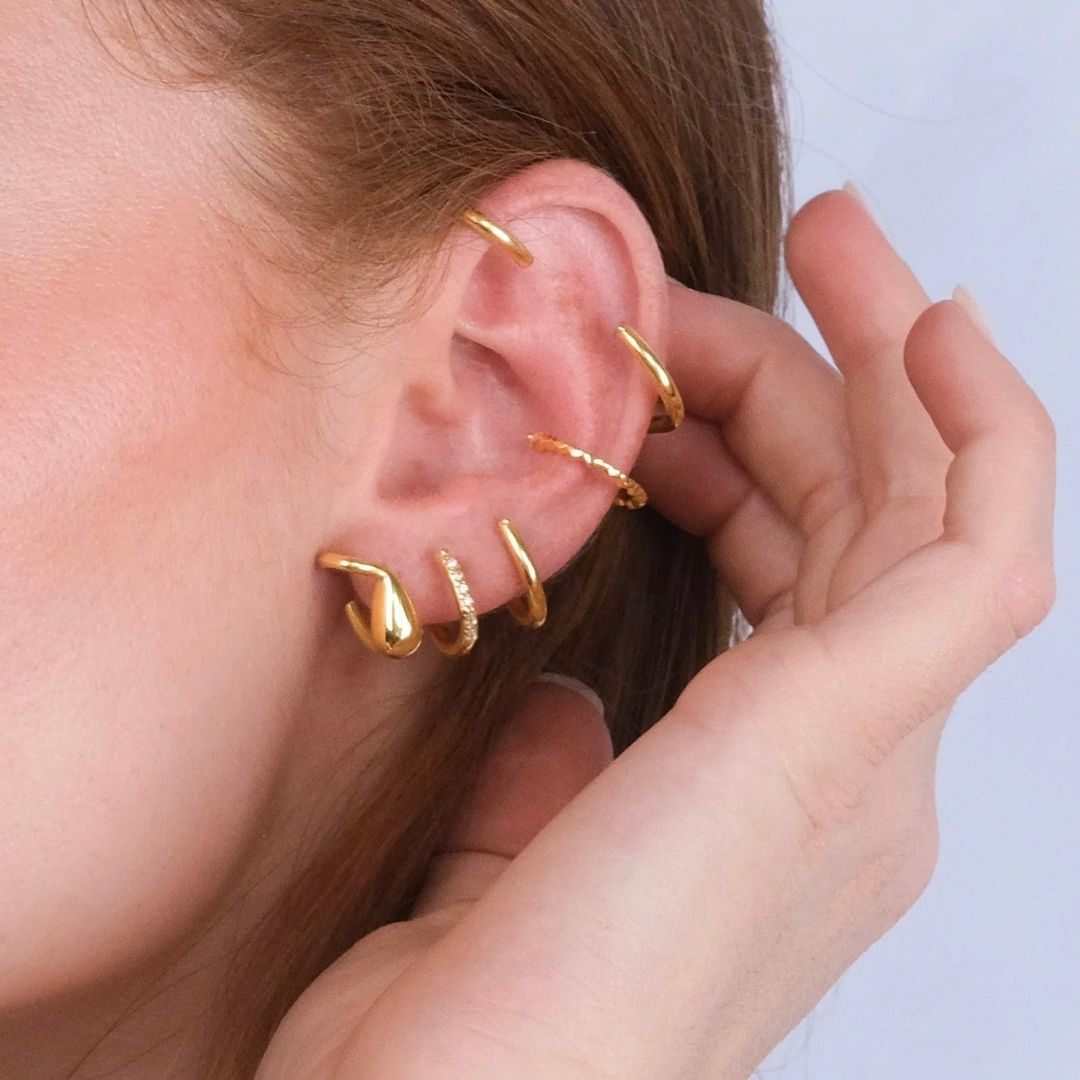 Chọn vị trí muốn đeo earcuff