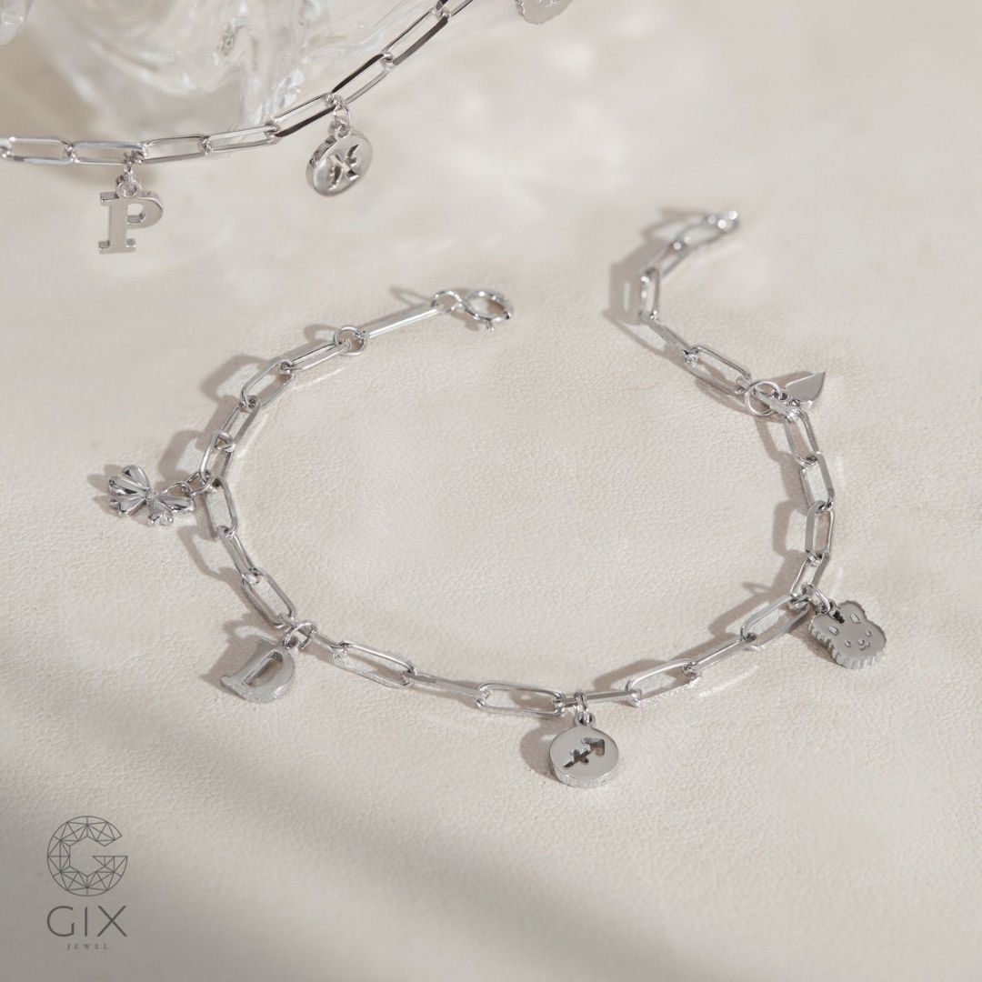 (Lắc bạc khắc tên, gắn charm cá nhân hóa)