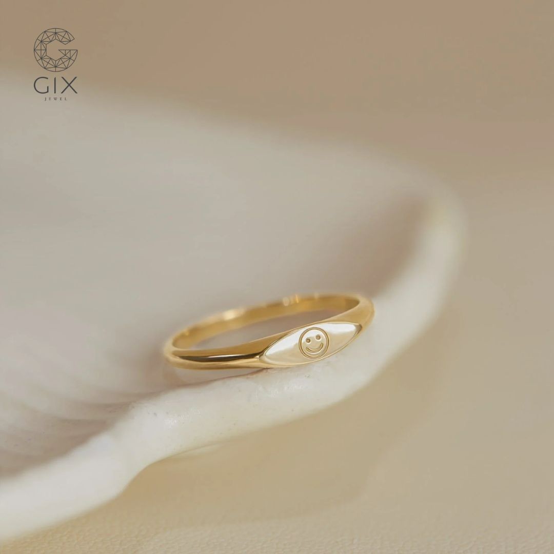 Khắc ký hiệu phong thủy hay bản mệnh lên nhẫn signet