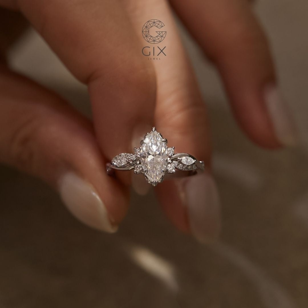 Nhẫn cầu hôn kim cương sang trọng tại Gix Jewel
