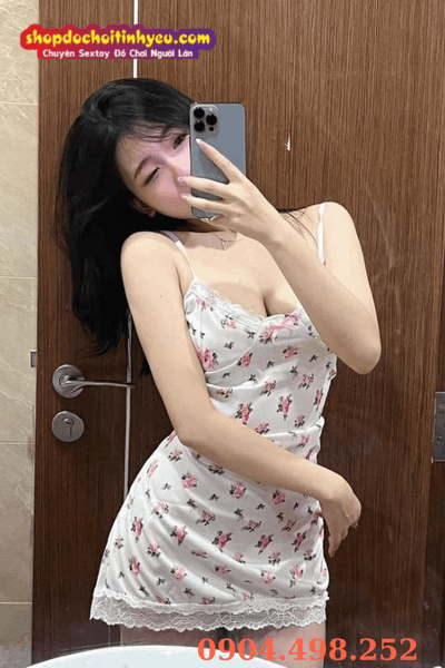 Ảnh dáng che mặt