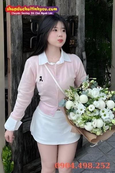 Ảnh nữ cute nhỏ nhắn