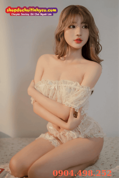 Gái Việt mặt baby​​​​​​​