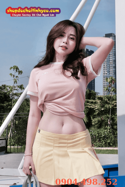 Gái xinh Việt Nam tự nhiên