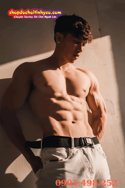 Body trai đẹp​​​​​​​