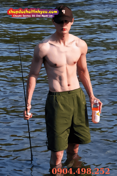 Trai dep 6 mui khoe body