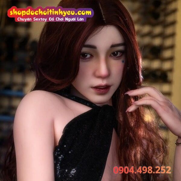 Búp Bê Tình Dục Khiêu Dâm Cô Hầu Bàn Trong Quán Bar Cực Sexy