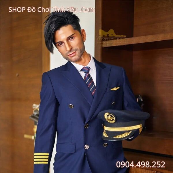 Búp Bê Tình Dục Nam Cosplay Anh Phi Công Khiến Các Chị Mê Mệt