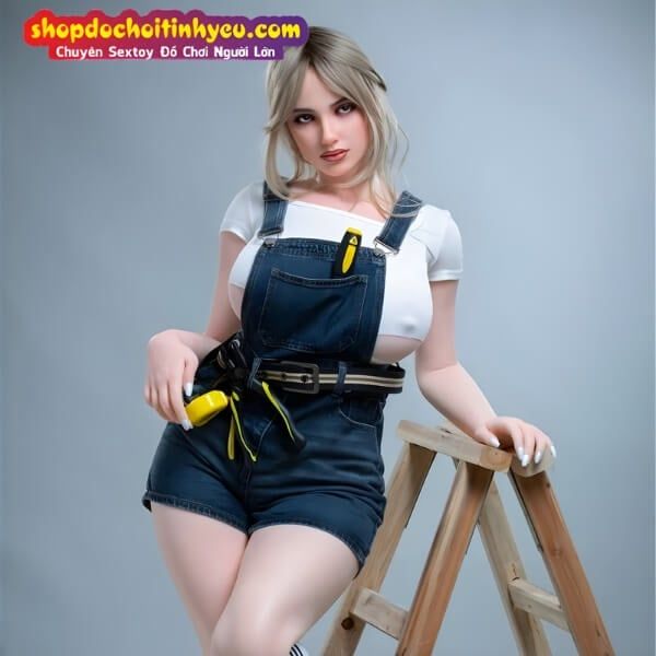 Búp Bê Tình Dục Ngực Khủng Cô Nàng Thợ Sửa Nhà Nóng Bỏng