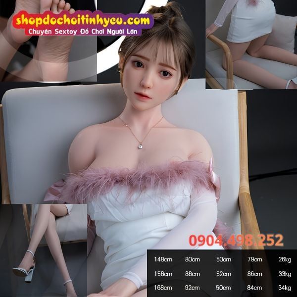 Búp Bê Tình Dục Xinh Dịu Dàng Với Váy Trắng Lông Hồng Độc Đáo