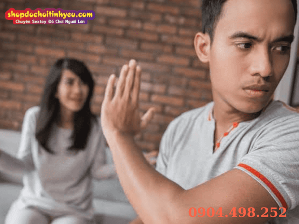 Giải mã cơ chế phản xạ cảm xúc của phái mạnh