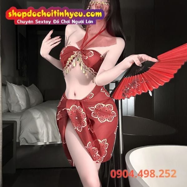 Cosplay vũ công mê múa có màn che mặt xuyên thấu gợi cảm