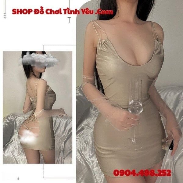 Đầm Ngủ Ôm Sát Body Cổ Chữ V Thiết Kế Lộ Mông Khiêu Khích
