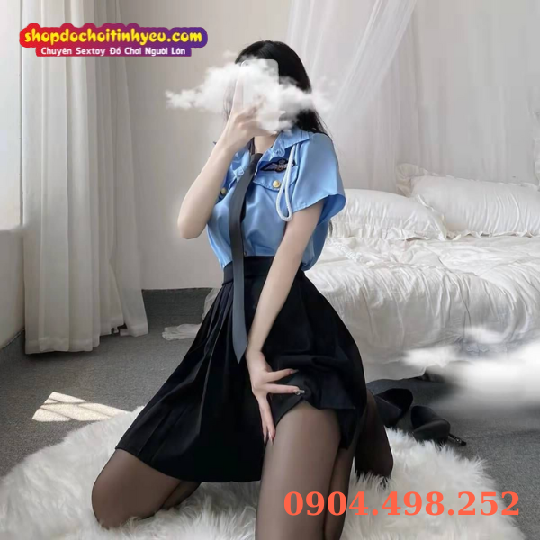 Cosplay cô cảnh sát quyến rũ sexy gợi cảm