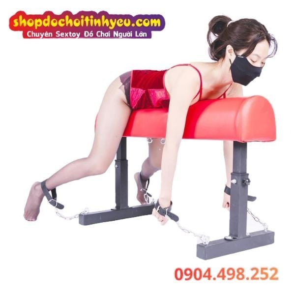 Ghế SM Hình Chữ U Ép Nằm Chổng Mông Kèm Còng Khóa Tay Chân