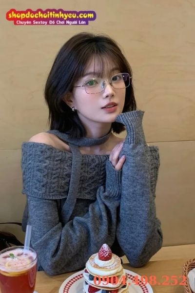 Girl tóc ngắn cực phẩm