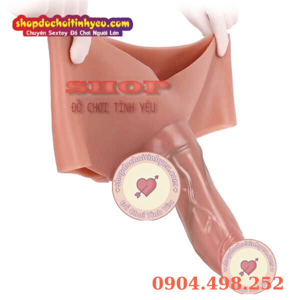 Quần lót silicon liền dương vật to bự cong khủng độc lạ