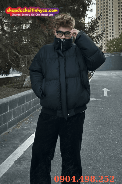 Trai giấu mặt phong cách