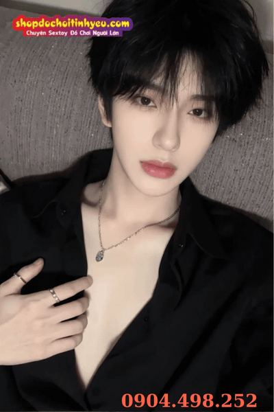 Thần thái trai Trung