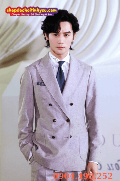 Nam Trung oulfit thanh lịch