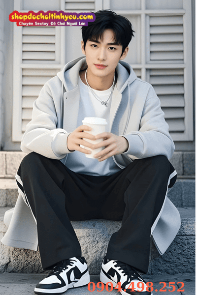 Tổng tài Trung mặc vest