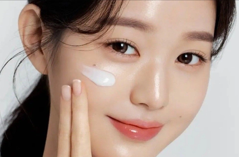 Bí quyết da căng mịn trước thềm hẹn hò/du lịch