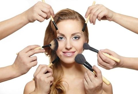 Làm gì khi da bị bí – lên mụn do makeup nhiều? 5 giải pháp cứu nguy kịp thời mùa cuối năm