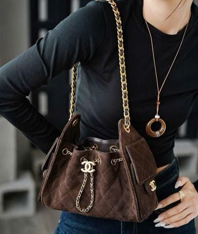 CƠN SỐT TÚI XÁCH ĐẦU NĂM 2026-DÀN SAO ĐỒNG LOẠT LĂNG XÊ MẪU TÚI MỚI NHẤT TỪ CHANEL