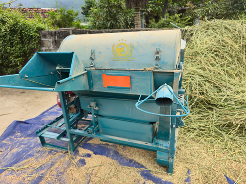 MÁY TUỐT LÚA MINI TL03 – TUỐT XONG RA BAO LUÔN, GIẢM 50% NHÂN CÔNG