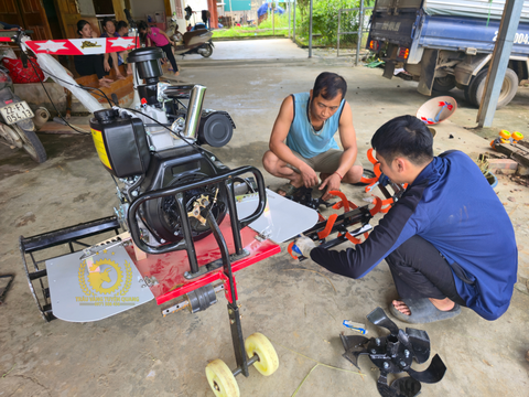 CÁCH BẢO DƯỠNG MÁY XỚI ĐẤT CHẠY DẦU BỀN BỈ, TIẾT KIỆM CHI PHÍ