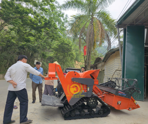 Máy Gặt Lúa Mini 1.5 Pro Đi Lầy,  Gặt Lúa Đổ