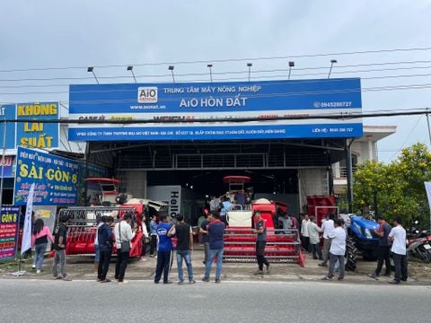 Showroom AIO Hòn Đất: Hành Trình 4 Năm Lột Xác Thành 