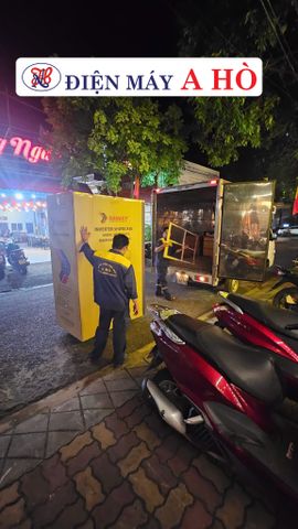 Giao hàng tủ mát Sanaky tận nơi – Hoàn thiện không gian bếp xanh tại nhà hàng chay