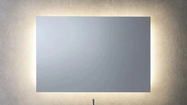 Bí Quyết Chọn Gương Đèn LED Trang Điểm Chuẩn Ánh Sáng Ra90 Cho Phòng Tắm
