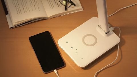 Tư Vấn Chọn Đèn Bàn Không Dây Tích Hợp Pin Sạc Di Động Tiện Lợi
